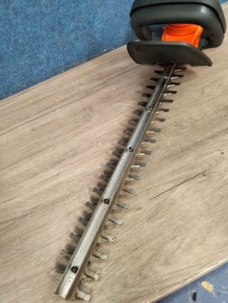 Cortasetos 18V !Sin Batería! y Espada de 45cm 18mm