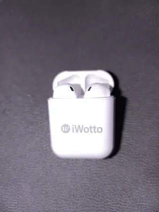 Auriculares Bluetooth iWotto Blancos