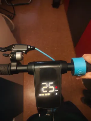 Patinete Eléctrico Hover-Z Negro