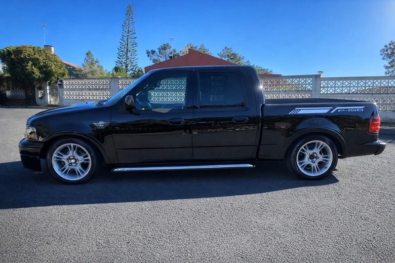 Ford F150 SuperCharged Harley Davidson Edition - foto 1
