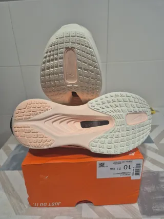 Nike Zoom Fly 6 Talla 44
