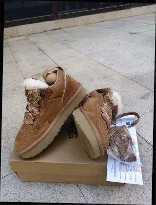 UGG Lowmel Chestnut/Dune Botas