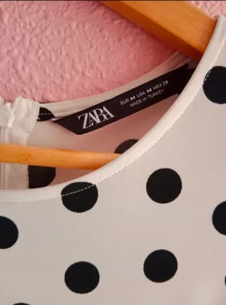 Vestido Zara lunares blanco y negro