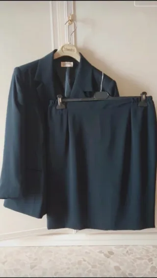 Tailleur blu donna