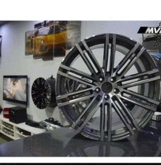 Juego de 4 Llantas 21 Macan Turbo P003