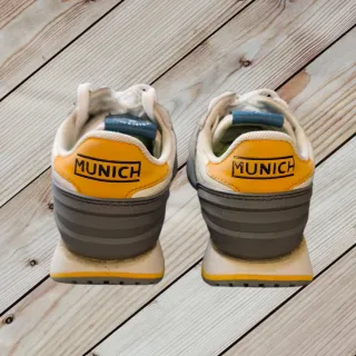 Deportivas Munich Talla 33
