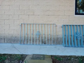 Lote 5 rejas de hierro para ventana