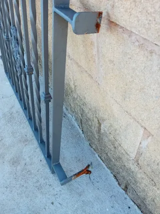 Lote 5 rejas de hierro para ventana