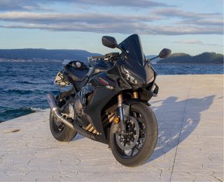 Cámara Nikon D3100 Negra