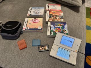 Nintendo DS con 5 juegos