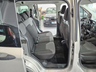 Ford Tourneo Courier 2015