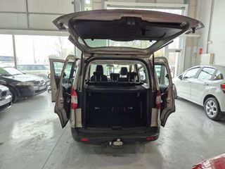 Ford Tourneo Courier 2015