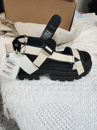 Sandalias Desigual Talla 39