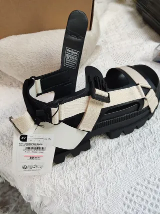 Sandalias Desigual Talla 39