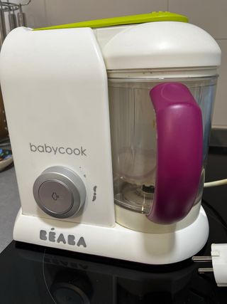 Babycook Beaba Blanco y Morado