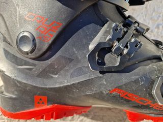 Botas de esquí Fischer negras, tamaño 25.5