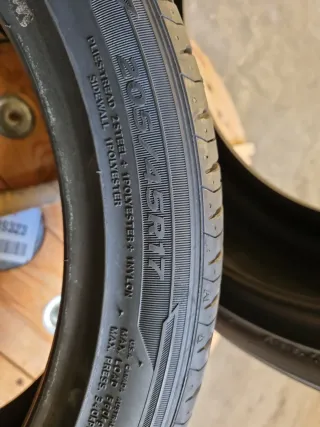 Vendo 2 Neumáticos en perfecto estado