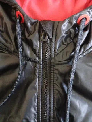 Chaqueta Adidas Negra y Naranja Talla M