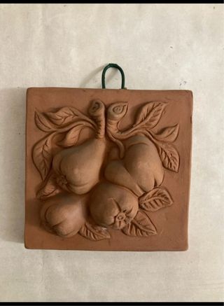 Mattonella Toscana Decorata con Pera