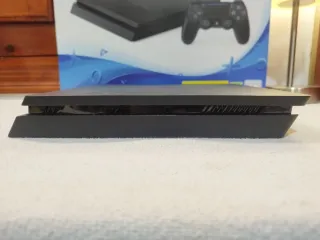 PS4 Slim 500GB + 10 Juegos + Mando Azul
