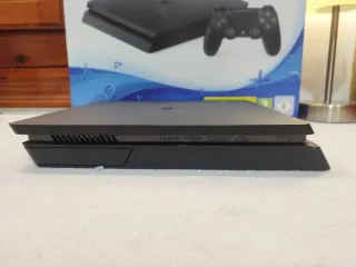 PS4 Slim 500GB + 10 Juegos + Mando Azul