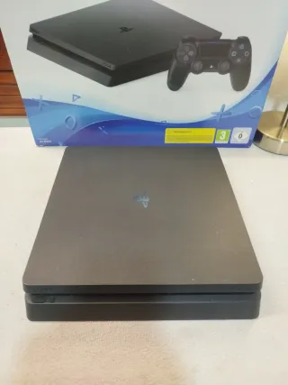 PS4 Slim 500GB + 10 Juegos + Mando Azul