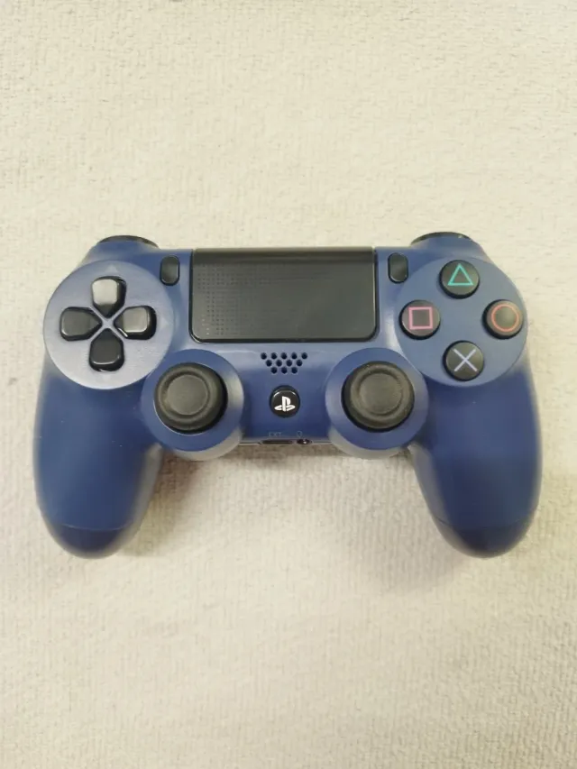 PS4 Slim 500GB + 10 Juegos + Mando Azul