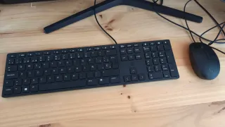 Ratón y Teclado HP Negros