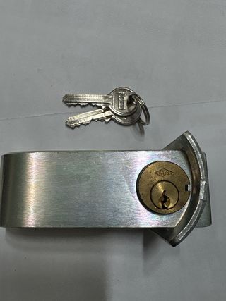 Candado de puerta baraja con