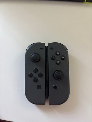 Nintendo Switch Azul y Amarillo