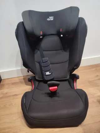 Silla coche Britax Römer 15-36kg Isofix.