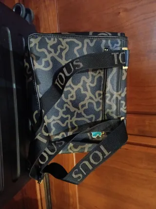 Bolso Tous Negro y Marrón