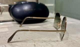 Gafas de sol Victoria Beckham doradas y verdes