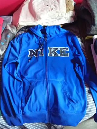 Sudaderas varias, acepto ofertas