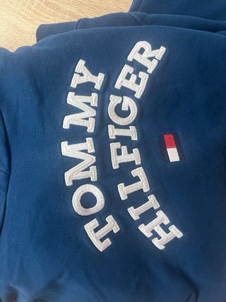Chándal Tommy Hilfiger niño azul T.10-11