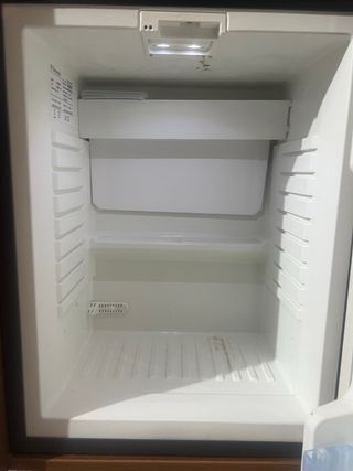 Nevera mini bar Dometic