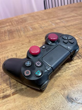 Ps4 Slim 500GB + 2 Mandos + Batman Arkham Knight