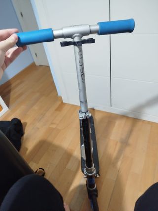 Patinete Oxelo Mid 7 Azul y Casco BTWIN for Kids