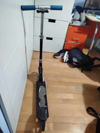 Patinete Oxelo Mid 7 Azul y Casco BTWIN for Kids