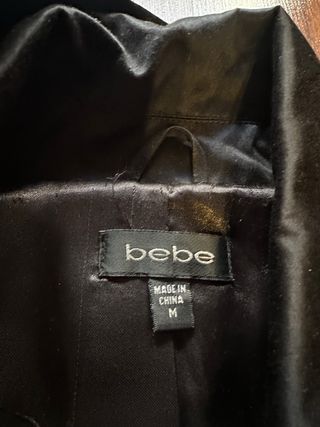 Abrigo Marca Bebe Negro Talla M