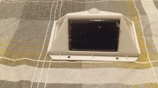 Aplique Solar LED con Sensor Movimiento