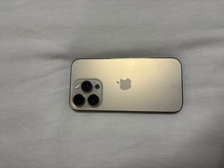 iPhone 14 Pro Dorado