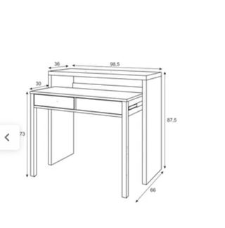 Scrivania bianca e in legno con cassetti