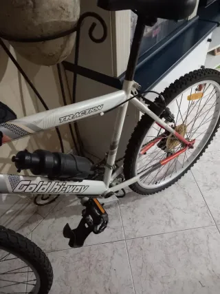 Bicicleta 26 Gold Hi-Way Traction