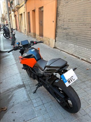 KTM DUKE 125 2024