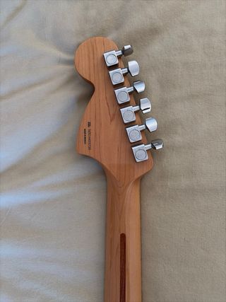 Fender Stratocaster Deluxe 2012