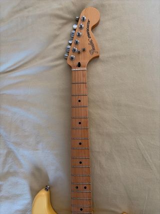 Fender Stratocaster Deluxe 2012