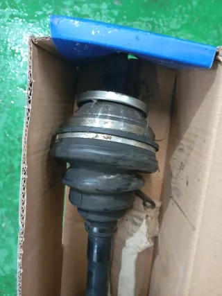 Palier Transmisión Polo Mk3 Delantero Dcho