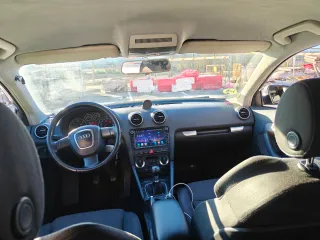 Audi A3 2.0 TDI 140 Ambiente 3p DSG6 DPF