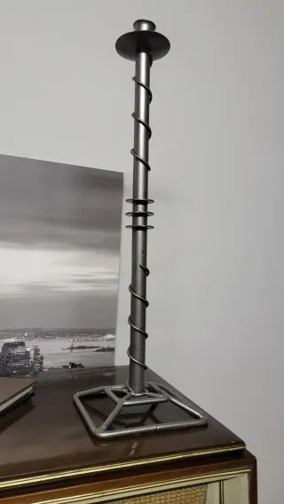 Candelabro metallo grigio design moderno